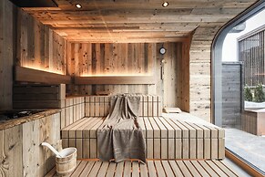 DISTINCTIVE LUXURY DOLOMITI APARTMENTS TERRE71