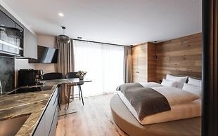 DISTINCTIVE LUXURY DOLOMITI APARTMENTS TERRE71