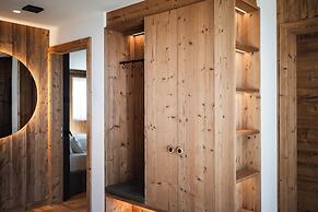 DISTINCTIVE LUXURY DOLOMITI APARTMENTS TERRE71