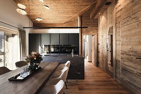 DISTINCTIVE LUXURY DOLOMITI APARTMENTS TERRE71