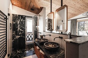 DISTINCTIVE LUXURY DOLOMITI APARTMENTS TERRE71