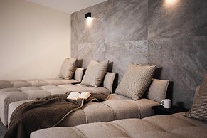 DISTINCTIVE LUXURY DOLOMITI APARTMENTS TERRE71