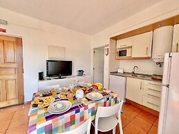 Albufeira Skylight 2 by Homing