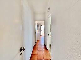 Albufeira Skylight 2 by Homing