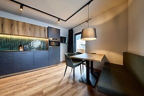 MiLa Apartments