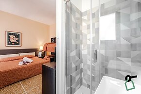 Hotiday Room Collection - Varazze