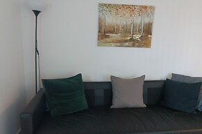Modern 2-bed Apartment -12 Min Walk to Centre