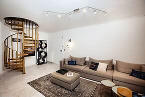 South Blue Tranquil Villa