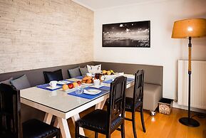 South Blue Tranquil Villa