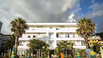 Hotel Besani