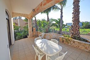 Villa Magnolia 2 - 8 Posti a Pochi Metri dal Mare