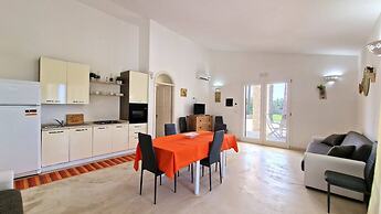 Villa With Swimming Pool Sleeps 8 Three Bedrooms