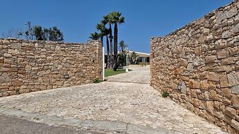 Villa With Swimming Pool Sleeps 8 Three Bedrooms