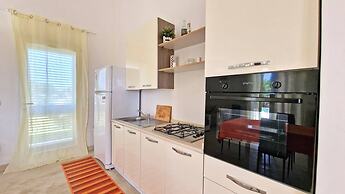 Villa With Swimming Pool Sleeps 8 Three Bedrooms