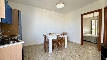 App Lungolago 3 Places Near the Beach