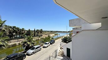 App Lungolago 3 Places Near the Beach