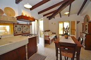 Trullo Beneficati in Taviano