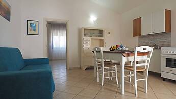 Villetta Nonno Seba Sleeps 4 Just a few Metres From the sea