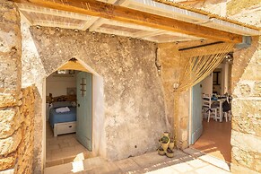 Trullo Mmammineddhu in Torre San Giovanni