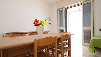 Apartment Torre Suda 1 - 7 Beds Just a few Meters From the sea