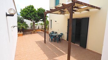 Apartment Torre Suda 1 - 7 Beds Just a few Meters From the sea