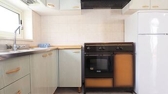 Apartment Torre Suda 1 - 7 Beds Just a few Meters From the sea