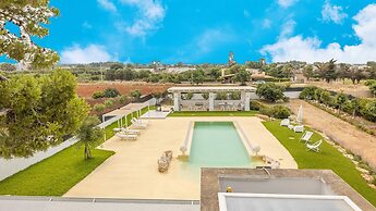 Villa Eriberto - Pool 3 Bedrooms 8 Sleeps