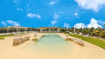 Villa Eriberto - Pool 3 Bedrooms 8 Sleeps