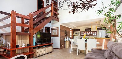 Bz03 Casa 4 suítes e área gourmet priv