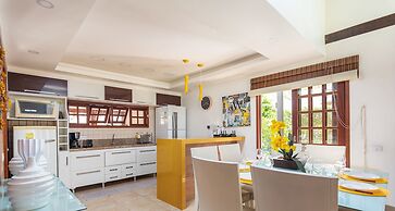 Bz03 Casa 4 suítes e área gourmet priv