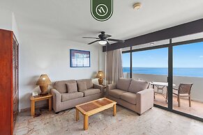 Amazing Condos with Ocean View