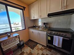 Ocean view condo with balcony hotel zone