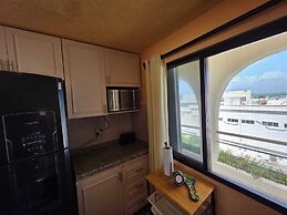 Ocean view condo with balcony hotel zone