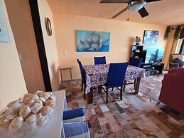 Ocean view condo with balcony hotel zone