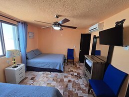 Ocean view condo with balcony hotel zone