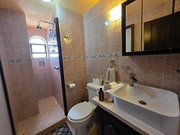 Ocean view condo with balcony hotel zone