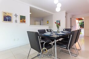 Bz36 600m Rua das Pedras Casa c piscina