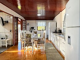 Casa Aconchegante na Lagoa de Ibiraquera