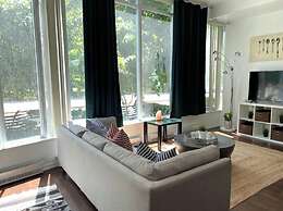 Enercare - Lakeshore Retreat