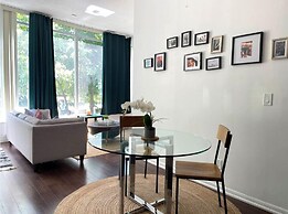 Enercare - Lakeshore Retreat