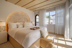 Donatella Boutique Hotel & Restaurant