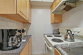 Prime 2BR Chicago Apartment