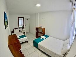 Galápagos Isabela Hotel Loja