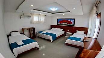Galápagos Isabela Hotel Loja