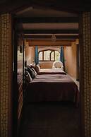 EL EQUIMITE HOTEL BOUTIQUE