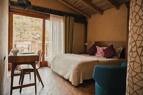 EL EQUIMITE HOTEL BOUTIQUE