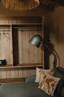 EL EQUIMITE HOTEL BOUTIQUE