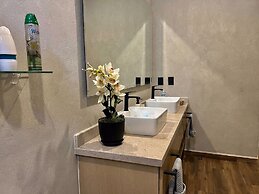 Aldea Ananta Apartments