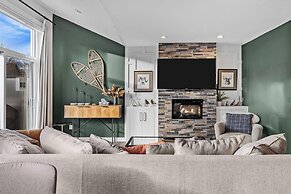 Township by Canmore Premier