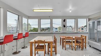 Christchurch Backpackers and Cafe